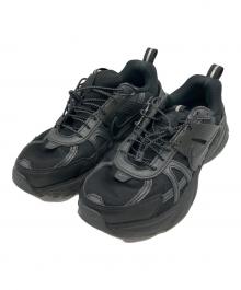 NIKE（ナイキ）の古着「V2K Run 'Black Anthracite'」｜ブラック