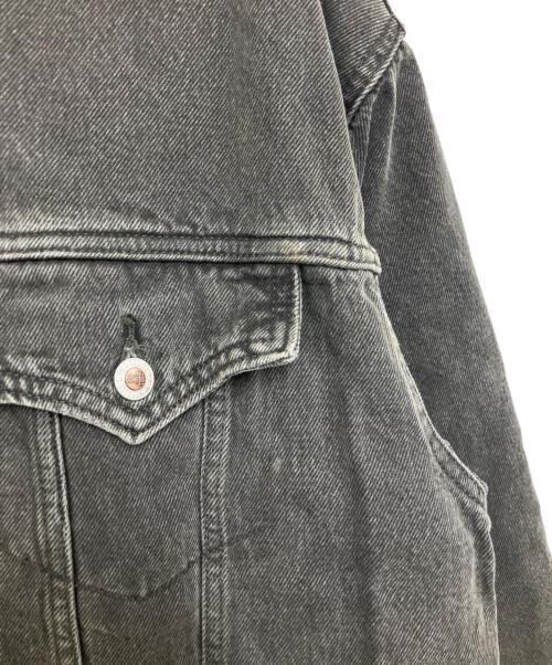 LEVI'S（リーバイス）LEVI'S (リーバイス) デニムジャケット グレー サイズ:Mの古着・服飾アイテム
