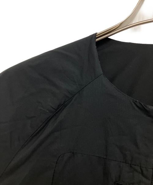 MOUNTAIN HARD WEAR（マウンテンハードウェア）MOUNTAIN HARD WEAR (マウンテンハードウェア) マウンテンパーカー ブラック サイズ:Sの古着・服飾アイテム
