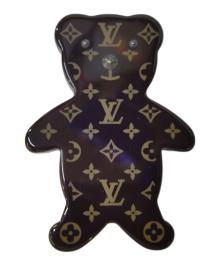 LOUIS VUITTON（ルイ ヴィトン）の古着「ブローチ」｜ブラウン