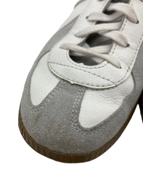 BW SPORT（ビーダブルスポーツ）BW SPORT (ビーダブルスポーツ) スニーカー ホワイト×グレー サイズ:24.5の古着・服飾アイテム