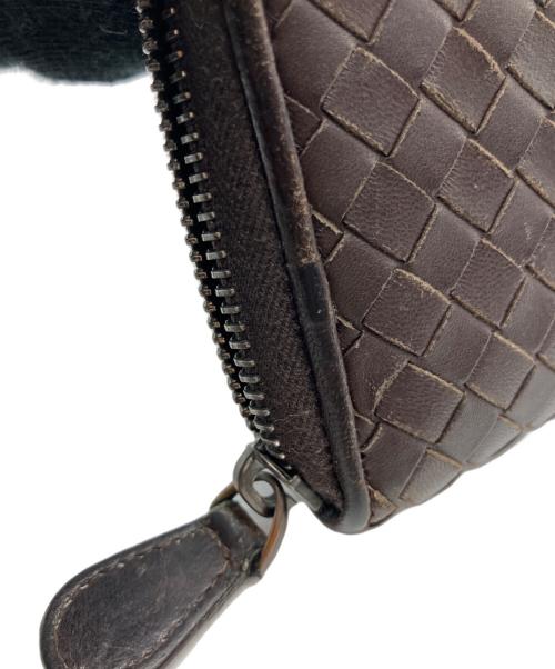 BOTTEGA VENETA（ボッテガベネタ）BOTTEGA VENETA (ボッテガベネタ) イントレチャート ラウンドファスナー長財布 ダークブラウンの古着・服飾アイテム