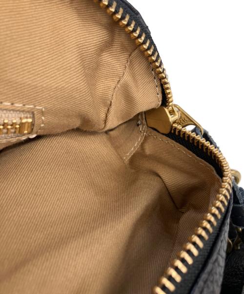VIOLAd'ORO（ヴィオラドーロ）VIOLAd'ORO (ヴィオラドーロ) タッセルショルダーバッグ ブラックの古着・服飾アイテム