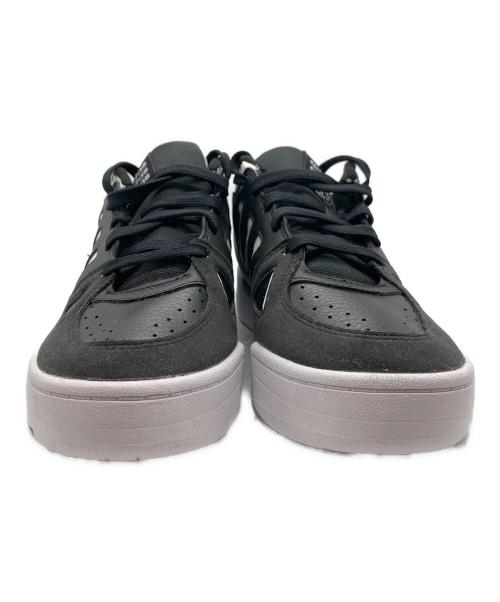 adidas（アディダス）adidas (アディダス)  Midcity Low ブラック×ホワイト サイズ:26の古着・服飾アイテム