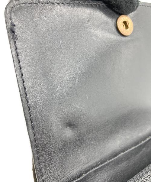 IL BISONTE（イル ビゾンテ）IL BISONTE (イル ビゾンテ) 2つ折り財布 ブラックの古着・服飾アイテム