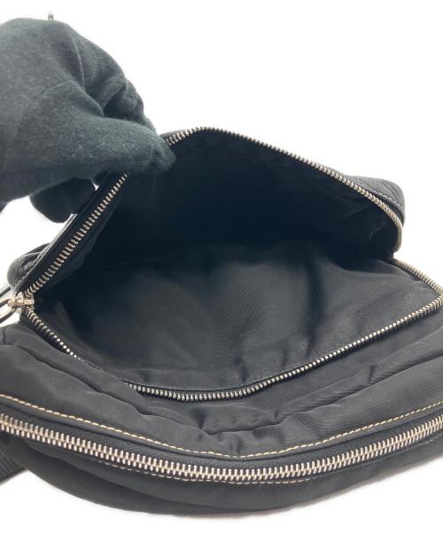 PRADA（プラダ）PRADA (プラダ) ショルダーバッグ ブラックの古着・服飾アイテム