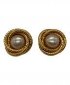 CHANELシャネル）の古着「イヤリング」｜ゴールド×ホワイト