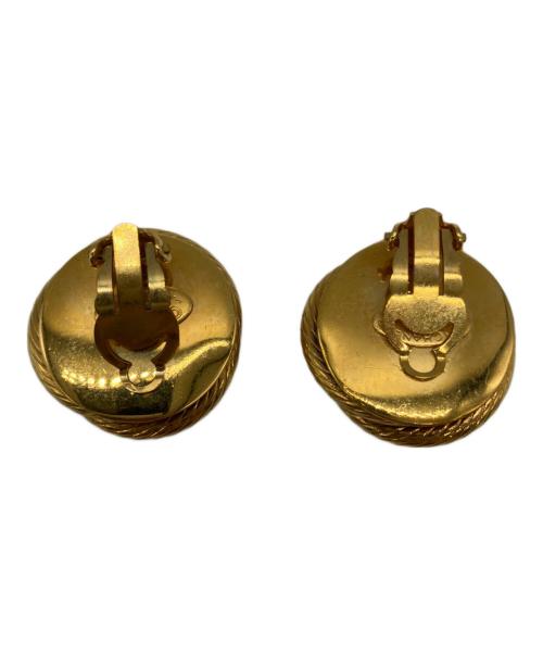 CHANEL（シャネル）CHANEL (シャネル) イヤリング ゴールド×ホワイトの古着・服飾アイテム