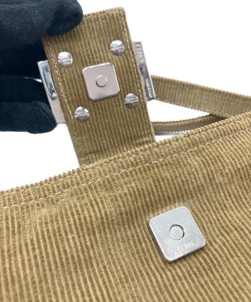 FENDI（フェンディ）FENDI (フェンディ) ショルダーバッグ ブラウンの古着・服飾アイテム