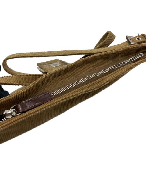 FENDI（フェンディ）FENDI (フェンディ) ショルダーバッグ ブラウンの古着・服飾アイテム