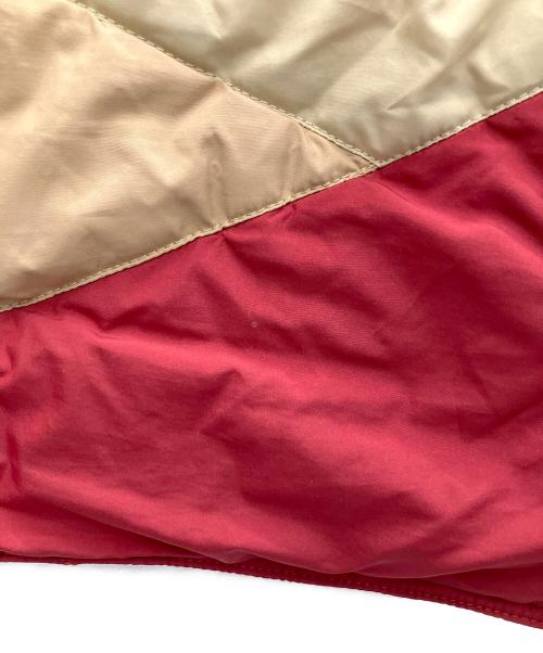 Patagonia（パタゴニア）Patagonia (パタゴニア) リバーシブルベスト レッド×ベージュ サイズ:XLの古着・服飾アイテム