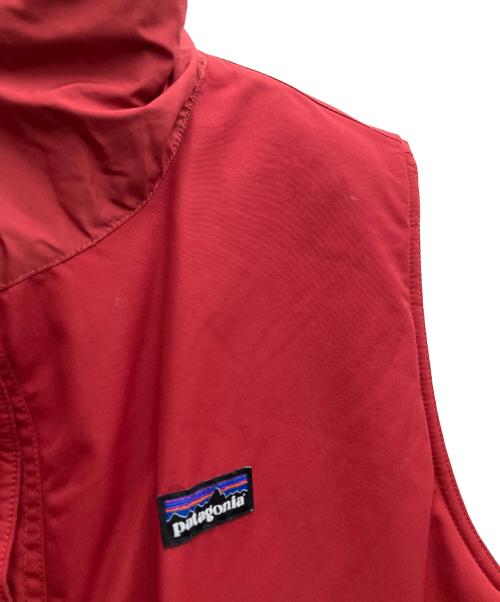 Patagonia（パタゴニア）Patagonia (パタゴニア) リバーシブルベスト レッド×ベージュ サイズ:XLの古着・服飾アイテム