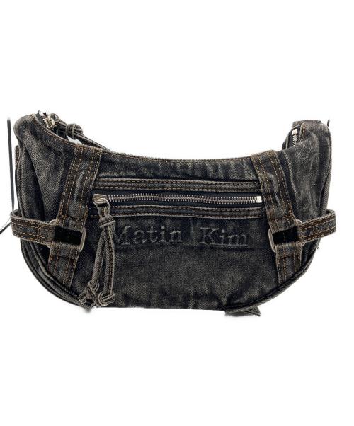 Matin Kim（マーティン・キム）Matin Kim (マーティン・キム) WASHED DENIM MINI HOBO BAG ブラックデニムの古着・服飾アイテム