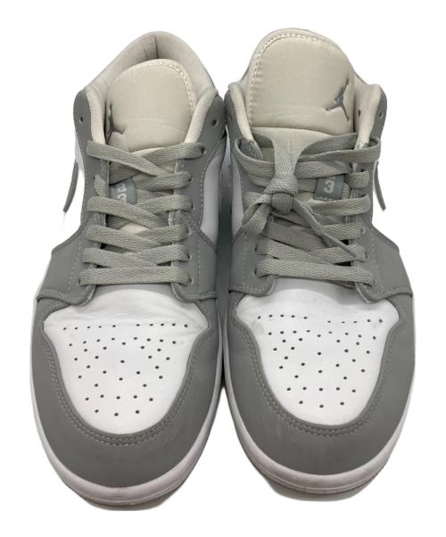 NIKE（ナイキ）NIKE (ナイキ) スニーカー グレー×ホワイト サイズ:27の古着・服飾アイテム