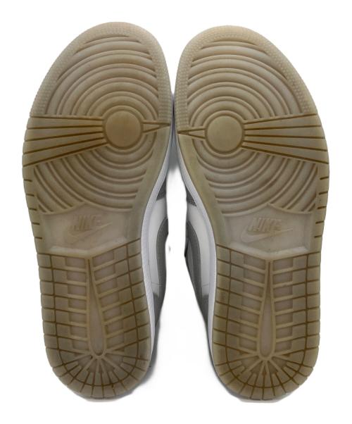 NIKE（ナイキ）NIKE (ナイキ) スニーカー グレー×ホワイト サイズ:27の古着・服飾アイテム