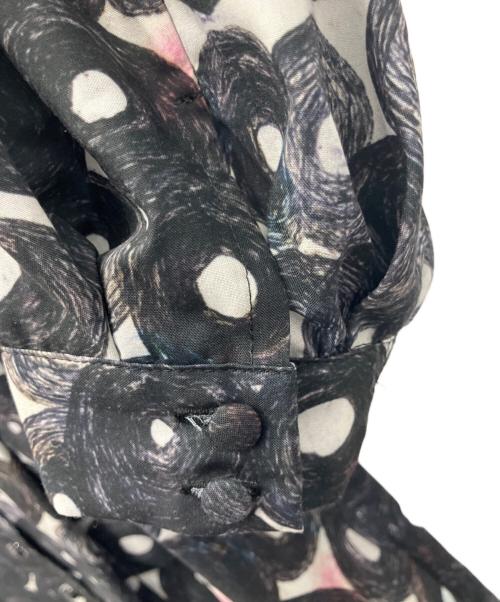 HERALBONY（ヘラルボニー）HERALBONY (ヘラルボニー) 半袖ワンピース （無題）（丸） ブラック サイズ:Fの古着・服飾アイテム