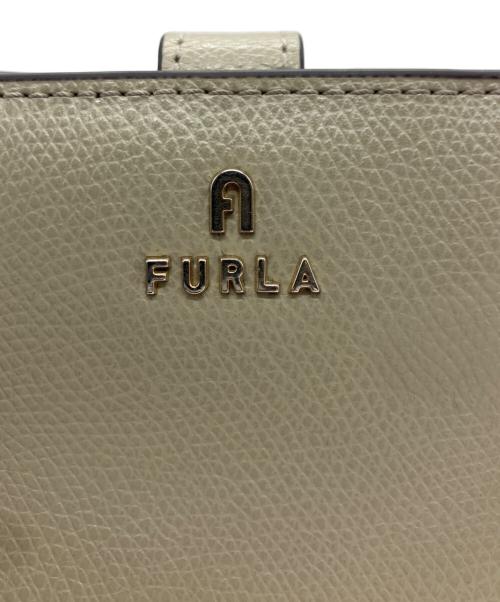 FURLA（フルラ）FURLA (フルラ) カメリア 2つ折り財布 グレーの古着・服飾アイテム
