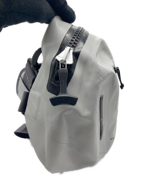 Patagonia（パタゴニア）Patagonia (パタゴニア) Stormsurge Hip Pack グレー×ブラックの古着・服飾アイテム