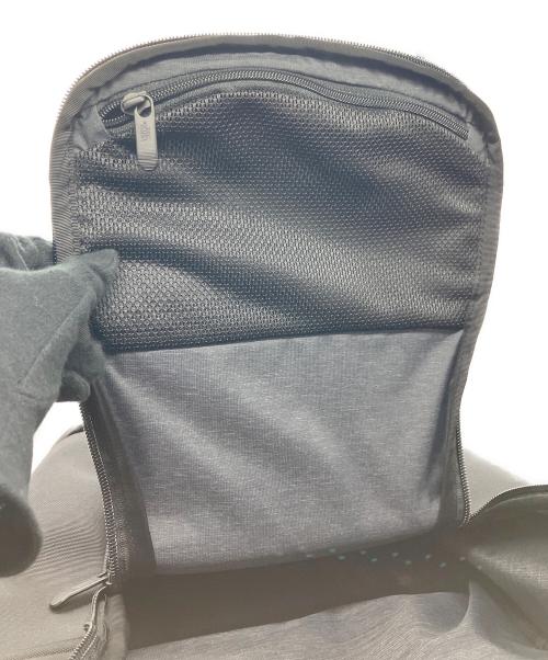 THE NORTH FACE（ザ ノース フェイス）THE NORTH FACE (ザ ノース フェイス) Roamer DAY バックパック ブラック 未使用品の古着・服飾アイテム