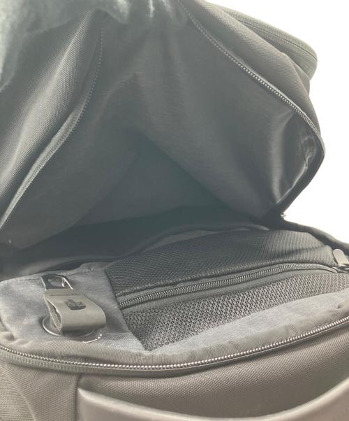 THE NORTH FACE（ザ ノース フェイス）THE NORTH FACE (ザ ノース フェイス) Roamer DAY バックパック ブラック 未使用品の古着・服飾アイテム