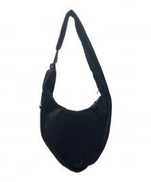 Cote&Ciel（コートエシエル）の古着「ショルダーバッグ Hyco Small Pleated」｜ブラック
