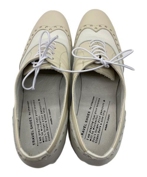 travel shoes by chausser（トラベルシューズバイショセ）TRAVEL SHOES by chausser (トラベルシューズバイショセ) ウィングチップシューズ アイボリー×ホワイト サイズ:23.5の古着・服飾アイテム