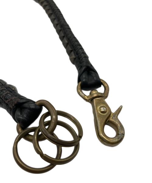 CALEE（キャリー）CALEE (キャリー) スタッズウォレットチェーン ブラック×ゴールドの古着・服飾アイテム