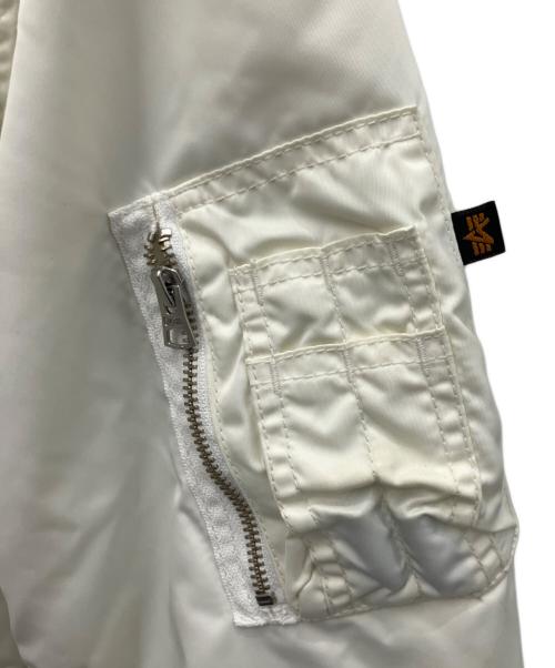 ALPHA（アルファ）ALPHA (アルファ) フライトジャケット ホワイト サイズ:SIZE Lの古着・服飾アイテム