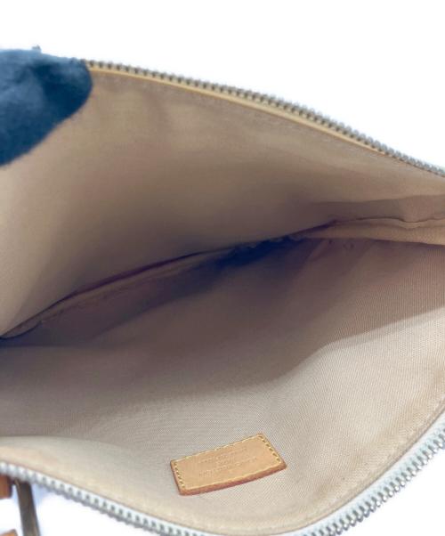 LOUIS VUITTON（ルイ ヴィトン）LOUIS VUITTON (ルイ ヴィトン) ダミエ アズール ポシェット ボスフォール ホワイト×グレーの古着・服飾アイテム