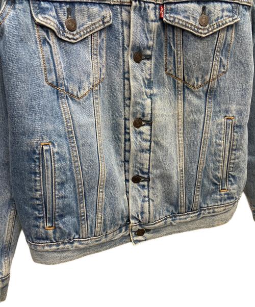 LEVI'S（リーバイス）LEVI'S (リーバイス) 裏ボアデニムジャケット インディゴ サイズ:Mの古着・服飾アイテム