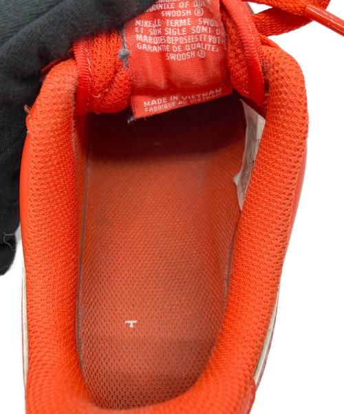 NIKE（ナイキ）NIKE (ナイキ) AIR FORCE 1 07 レッド サイズ:25の古着・服飾アイテム