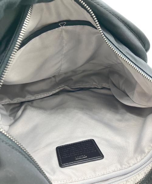 TUMI（トゥミ）TUMI (トゥミ) ショルダーバッグ ブラックの古着・服飾アイテム