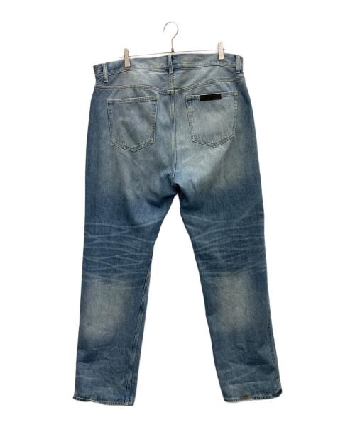 FOG ESSENTIALS（フィアオブゴッド エッセンシャル）FOG ESSENTIALS (フィアオブゴッド エッセンシャル) デニムパンツ インディゴ サイズ:Mの古着・服飾アイテム