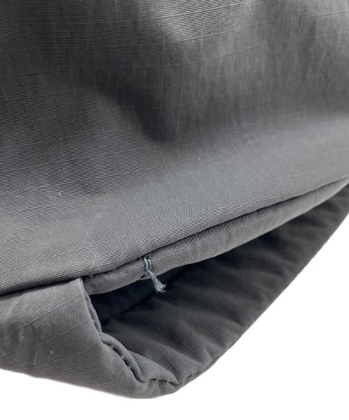 THE NORTH FACE（ザ ノース フェイス）THE NORTH FACE (ザ ノース フェイス) デイパック グレーの古着・服飾アイテム