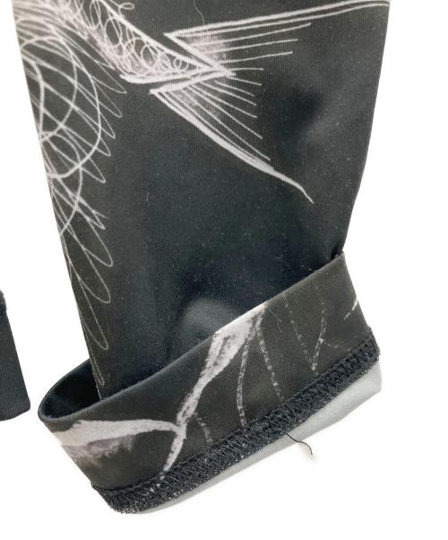 Jean Paul GAULTIER（ジャンポールゴルチェ）Jean Paul GAULTIER (ジャンポールゴルチェ) sacai (サカイ) Print Long Sleeve T-Shirt ブラック サイズ:SIZE2の古着・服飾アイテム