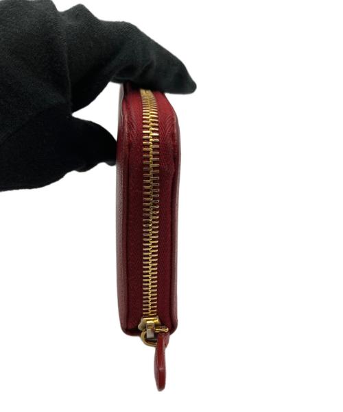 PRADA（プラダ）PRADA (プラダ) ラウンドファスナー長財布 レッドの古着・服飾アイテム