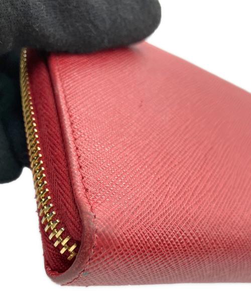 PRADA（プラダ）PRADA (プラダ) ラウンドファスナー長財布 レッドの古着・服飾アイテム