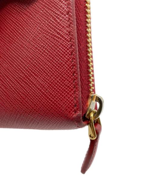 PRADA（プラダ）PRADA (プラダ) ラウンドファスナー長財布 レッドの古着・服飾アイテム