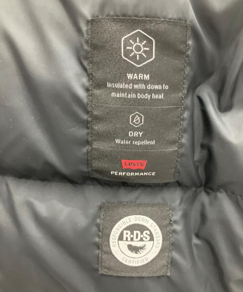 LEVI'S（リーバイス）LEVI'S (リーバイス) ダウンジャケット グリーン サイズ:SIZEMの古着・服飾アイテム
