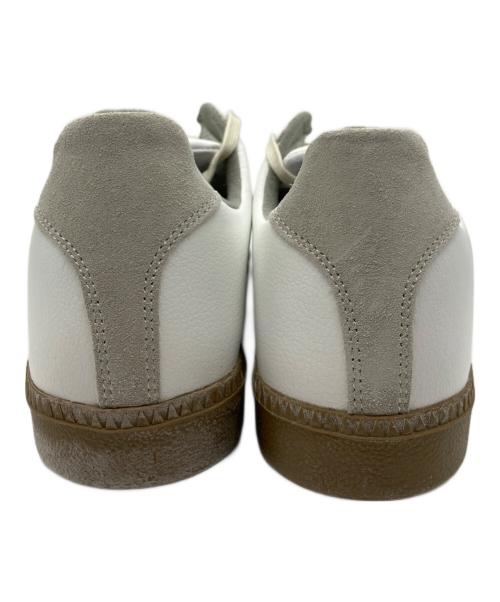 -（-）- (-) ジャーマントレーナー ホワイト×グレー サイズ:SIZE38の古着・服飾アイテム