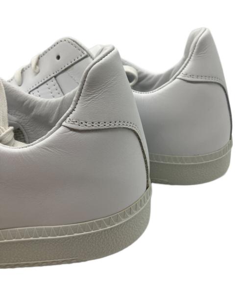 -（-）- (-) ジャーマントレーナー ホワイト×グレー サイズ:SIZE41の古着・服飾アイテム