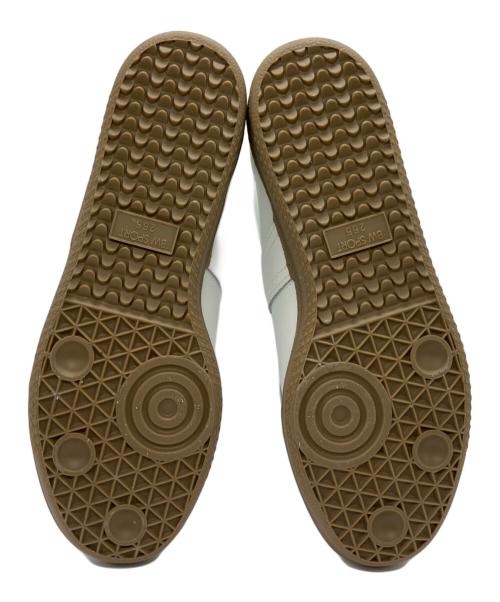 -（-）- (-) ジャーマントレーナー ホワイト×グレー サイズ:SIZE40の古着・服飾アイテム