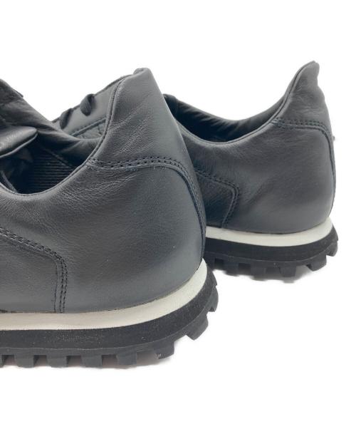 -（-）- (-) ジャーマントレーナー ブラック サイズ:SIZE41の古着・服飾アイテム