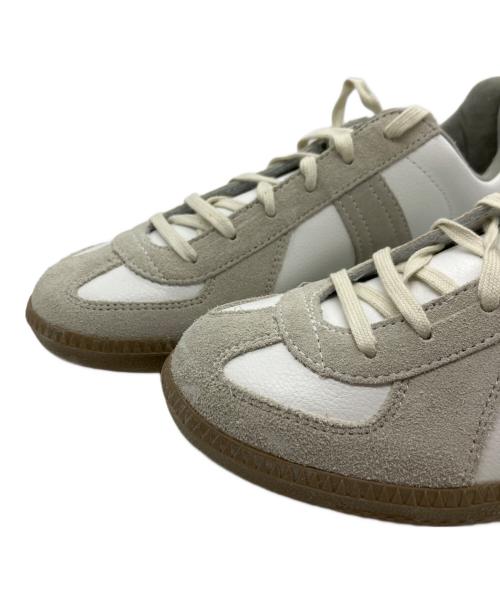 -（-）- (-) ジャーマントレーナー ホワイト×グレー サイズ:SIZE38の古着・服飾アイテム