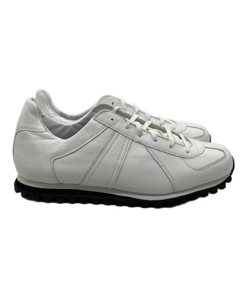 -（-）- (-) ジャーマントレーナー ホワイト サイズ:SIZE43の古着・服飾アイテム