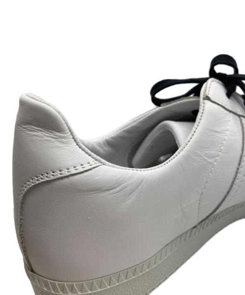 -（-）- (-) ジャーマントレーナー ホワイト×グレー サイズ:SIZE41の古着・服飾アイテム