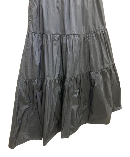 DRESSTERIOR（ドレステリア）DRESSTERIOR (ドレステリア) シャンブレータフタティアードスカート ネイビー サイズ:SIZE38の古着・服飾アイテム