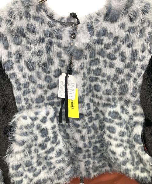 etsinta（エシンタ）etsinta (エシンタ) ファージャケット グレー サイズ:SIZEFREE 未使用品の古着・服飾アイテム