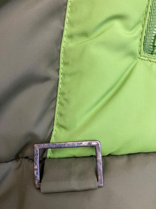 55DSL（フィフテーファイブディーエスエル）55DSL (フィフテーファイブディーエスエル) 中綿ベスト カーキ×ホワイト サイズ:Sの古着・服飾アイテム