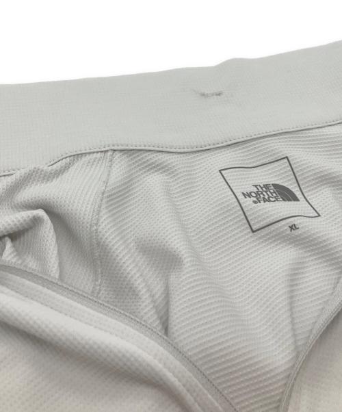 THE NORTH FACE（ザ ノース フェイス）THE NORTH FACE (ザ ノース フェイス) ロングスリーブフラッシュドライスリーディージップアップ グレー サイズ:XLの古着・服飾アイテム